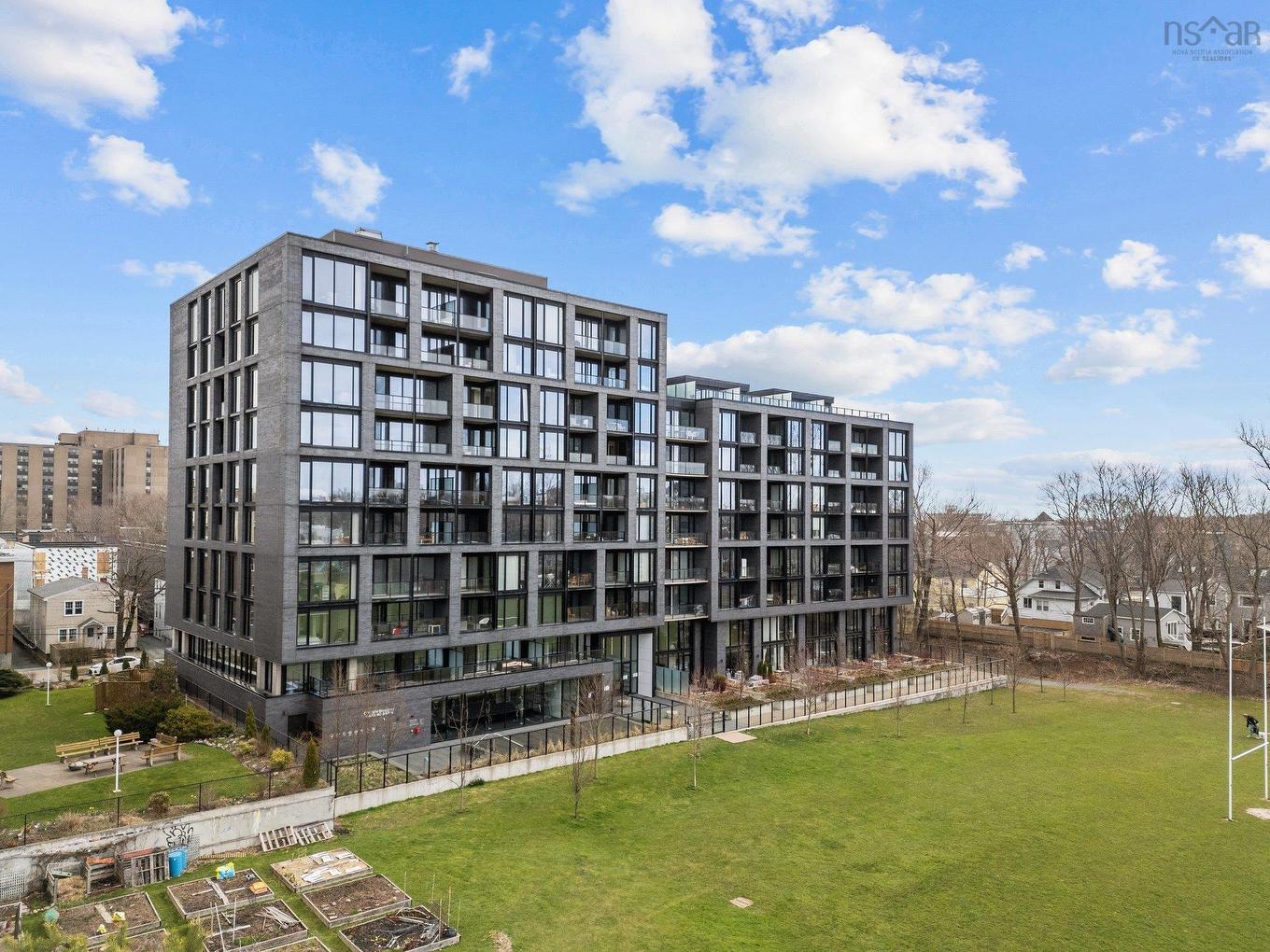 618 1048 Wellington Street, Halifax, NS