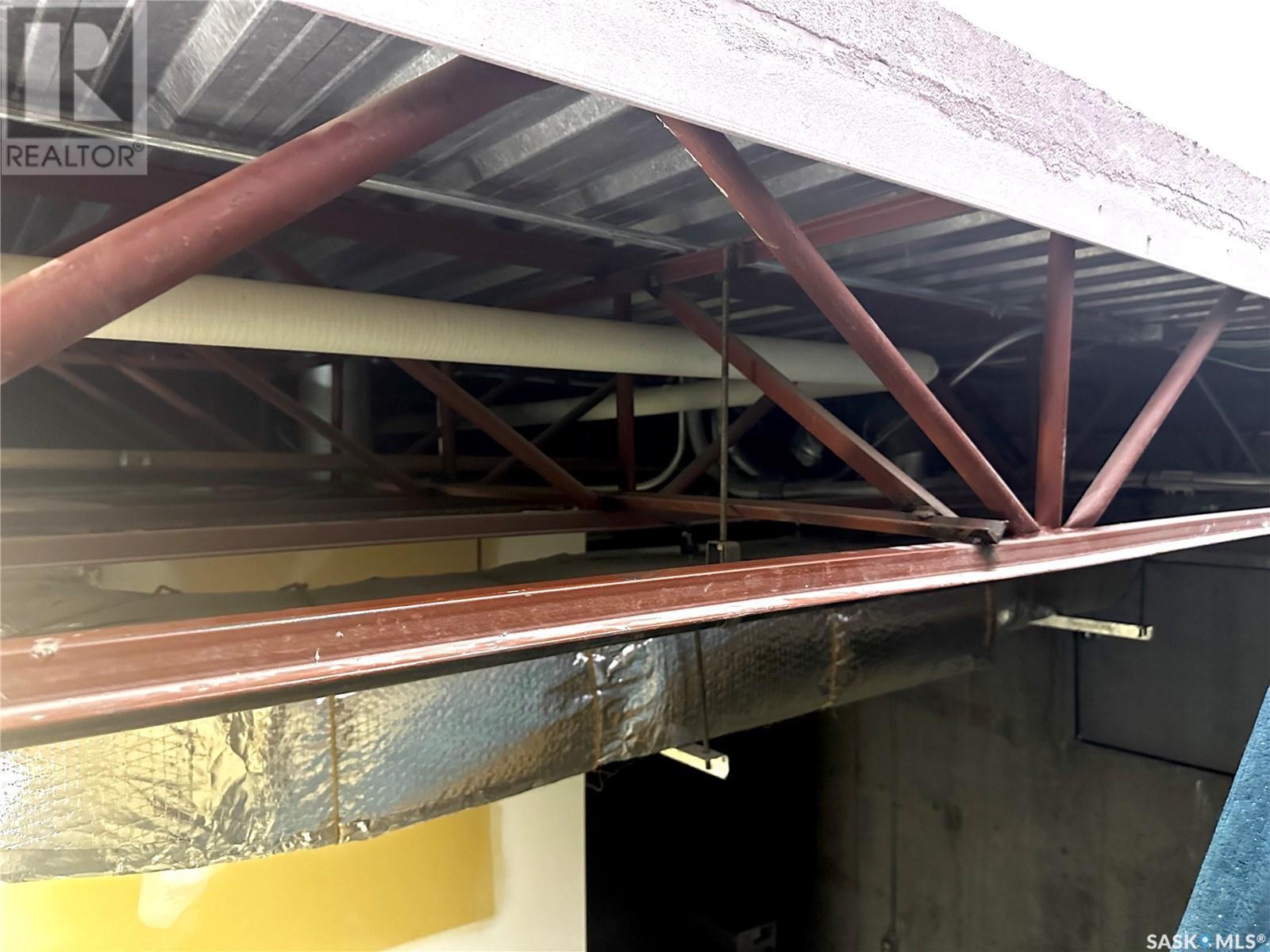 215 Chaplin Street W, Swift Current, SK