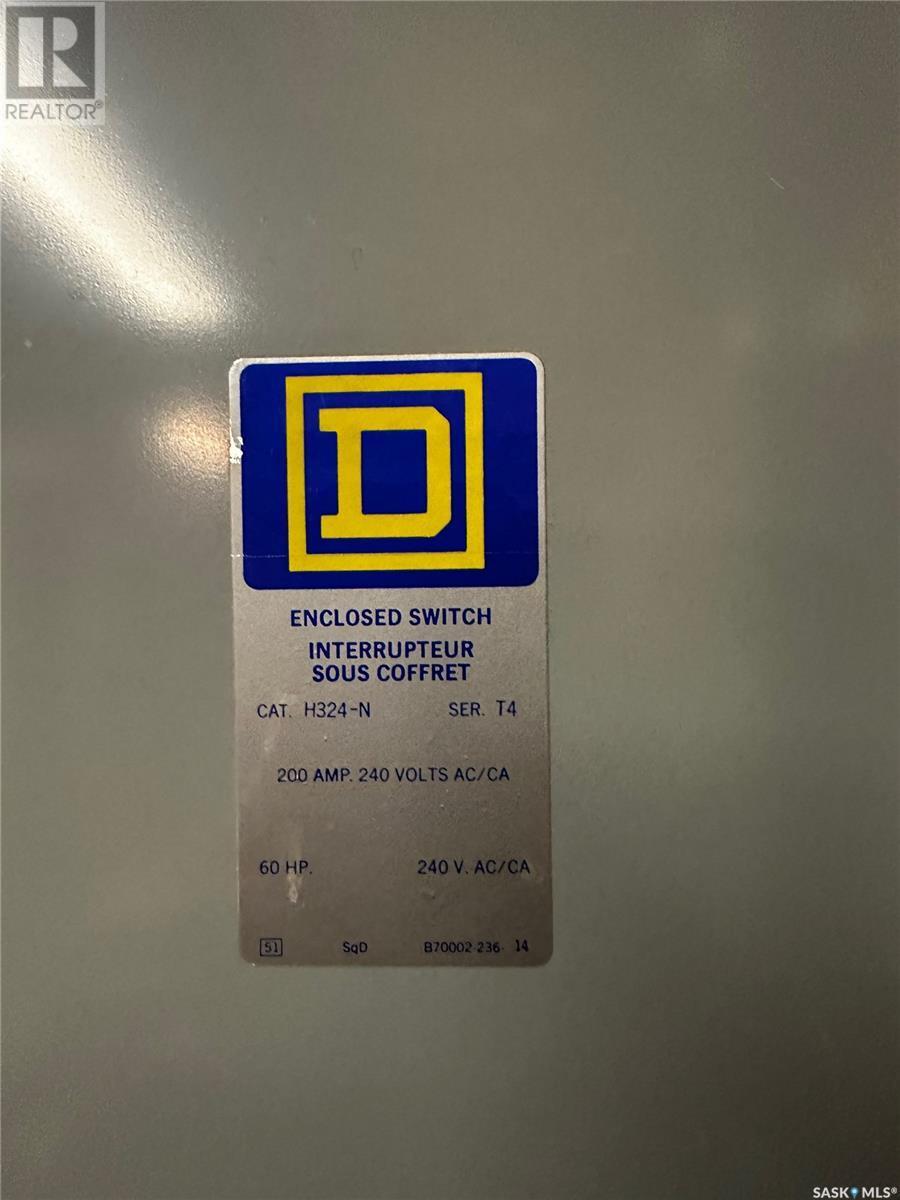 215 Chaplin Street W, Swift Current, SK