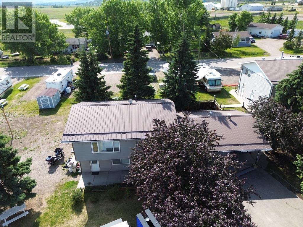 10034 100 Street, Taylor, BC