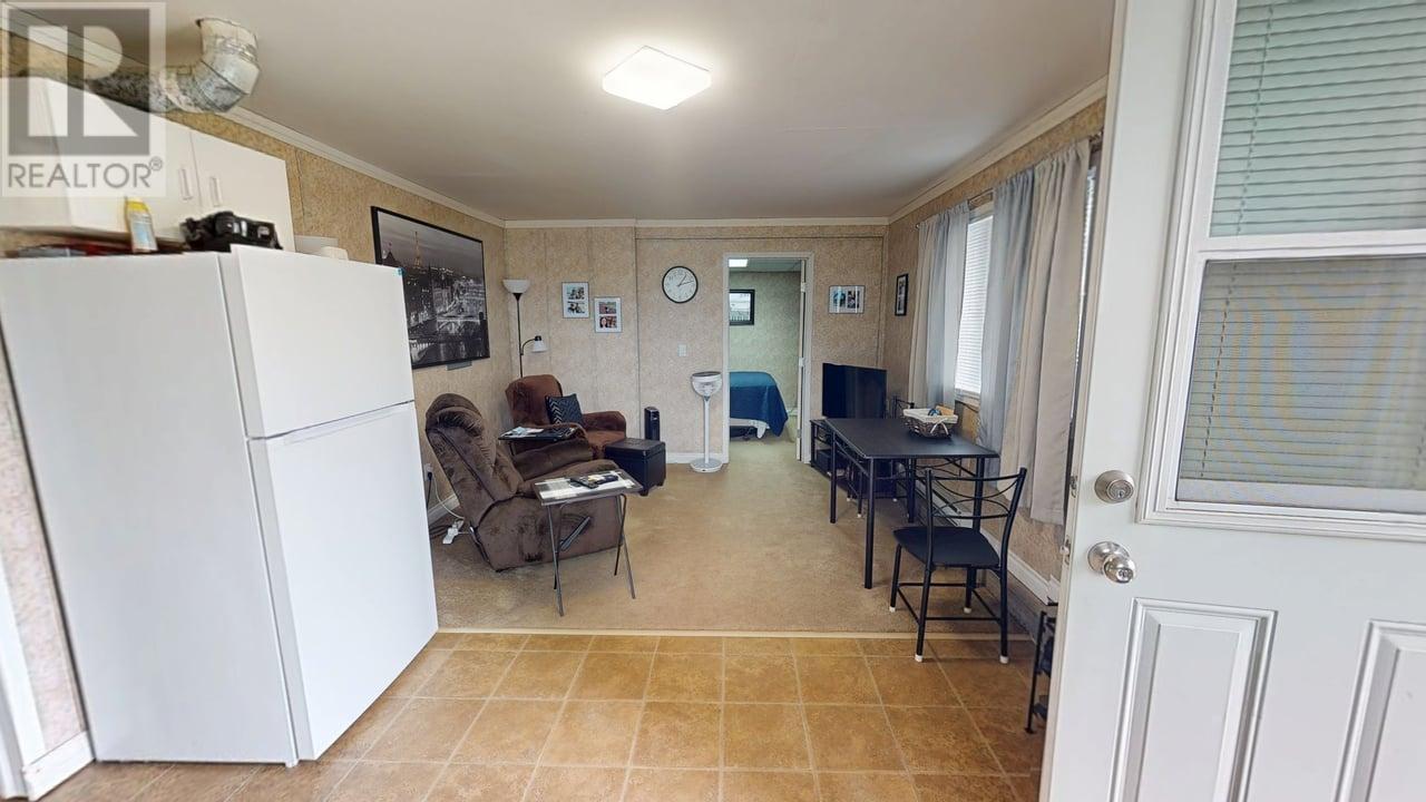 10034 100 Street, Taylor, BC