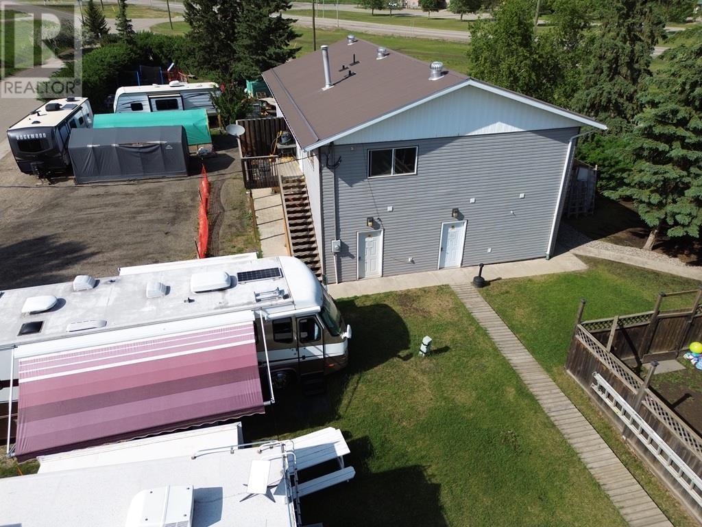 10034 100 Street, Taylor, BC