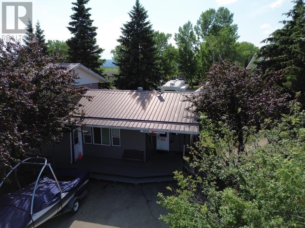 10034 100 Street, Taylor, BC