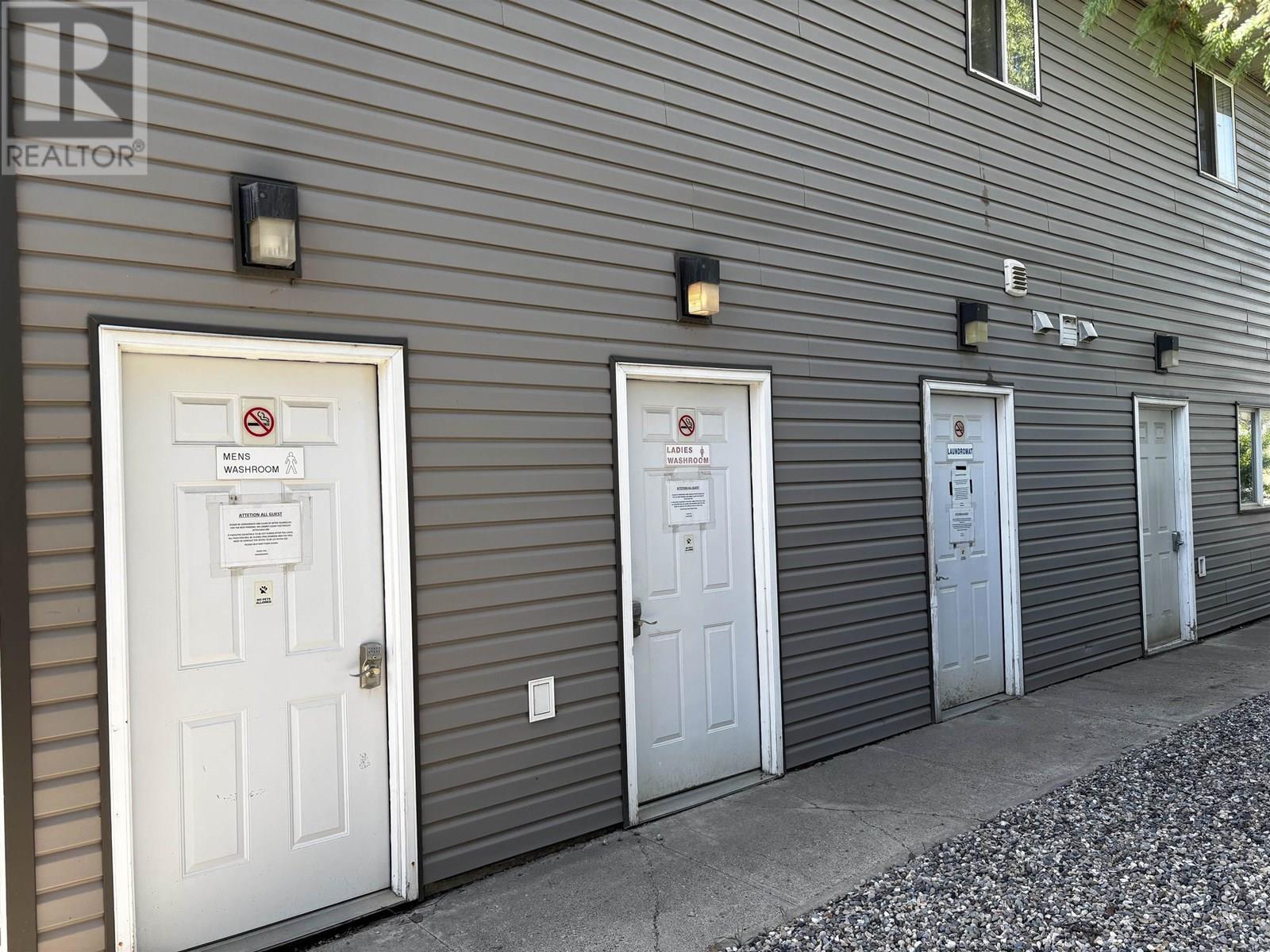 10034 100 Street, Taylor, BC