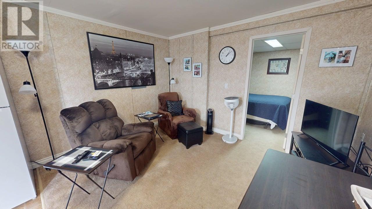 10034 100 Street, Taylor, BC