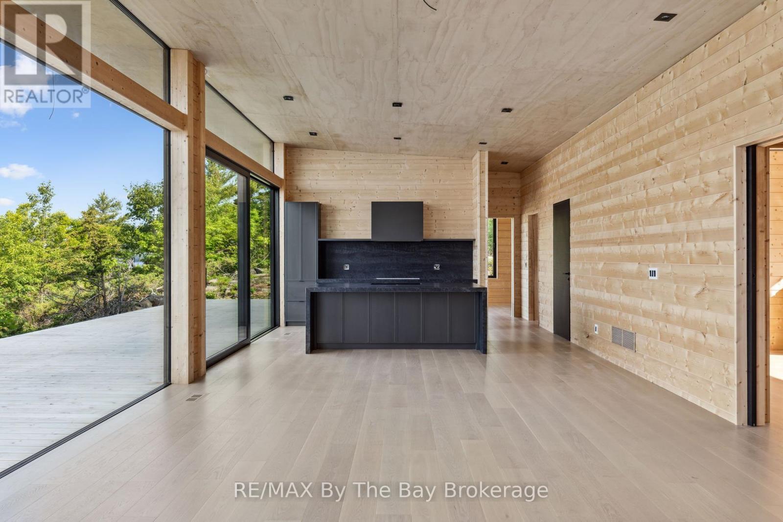 11324 Island 1810/Bone Island, Georgian Bay (Gibson), ON - Indoor Photo Showing Other Room