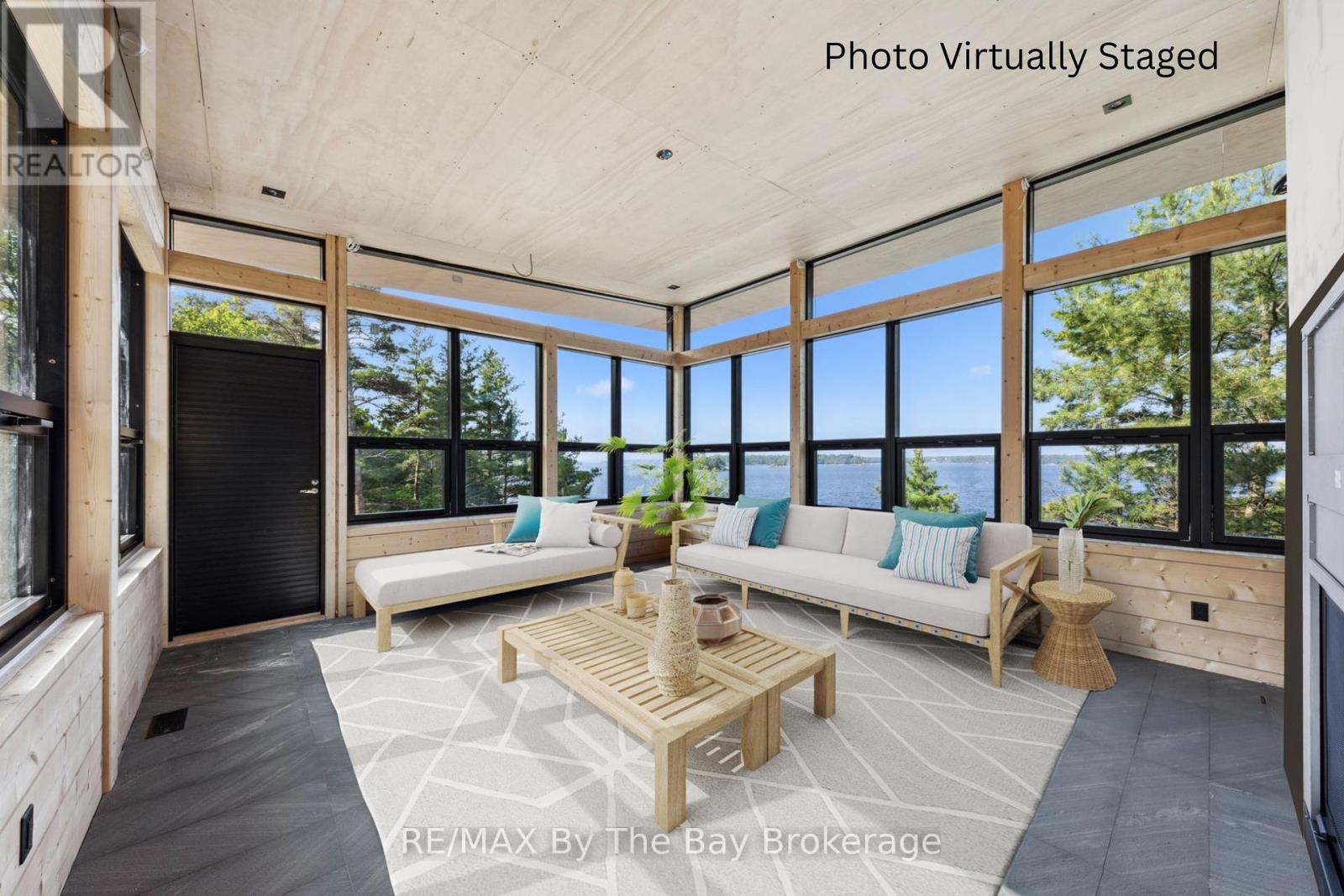 11324 Island 1810/Bone Island, Georgian Bay (Gibson), ON - Indoor