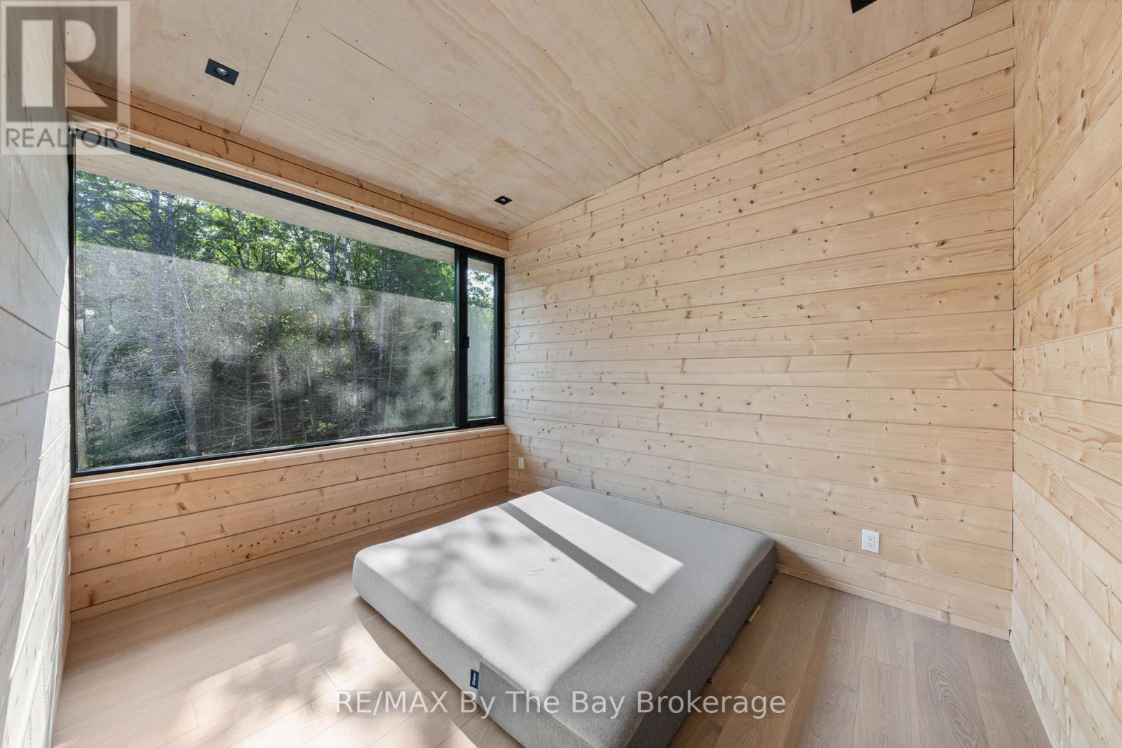 11324 Island 1810/Bone Island, Georgian Bay (Gibson), ON - Photo Showing Other Room