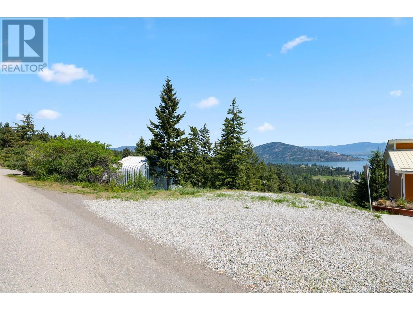 10485 Columbia Way, Kelowna, BC