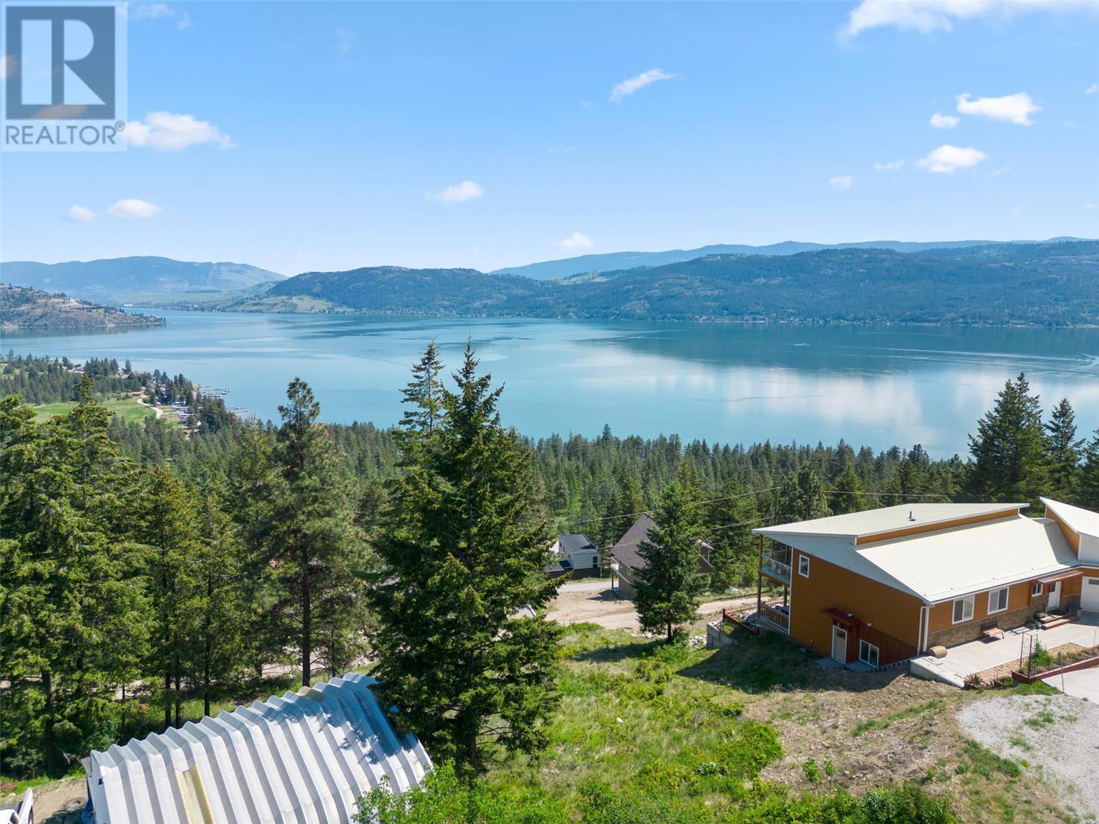 10485 Columbia Way, Kelowna, BC