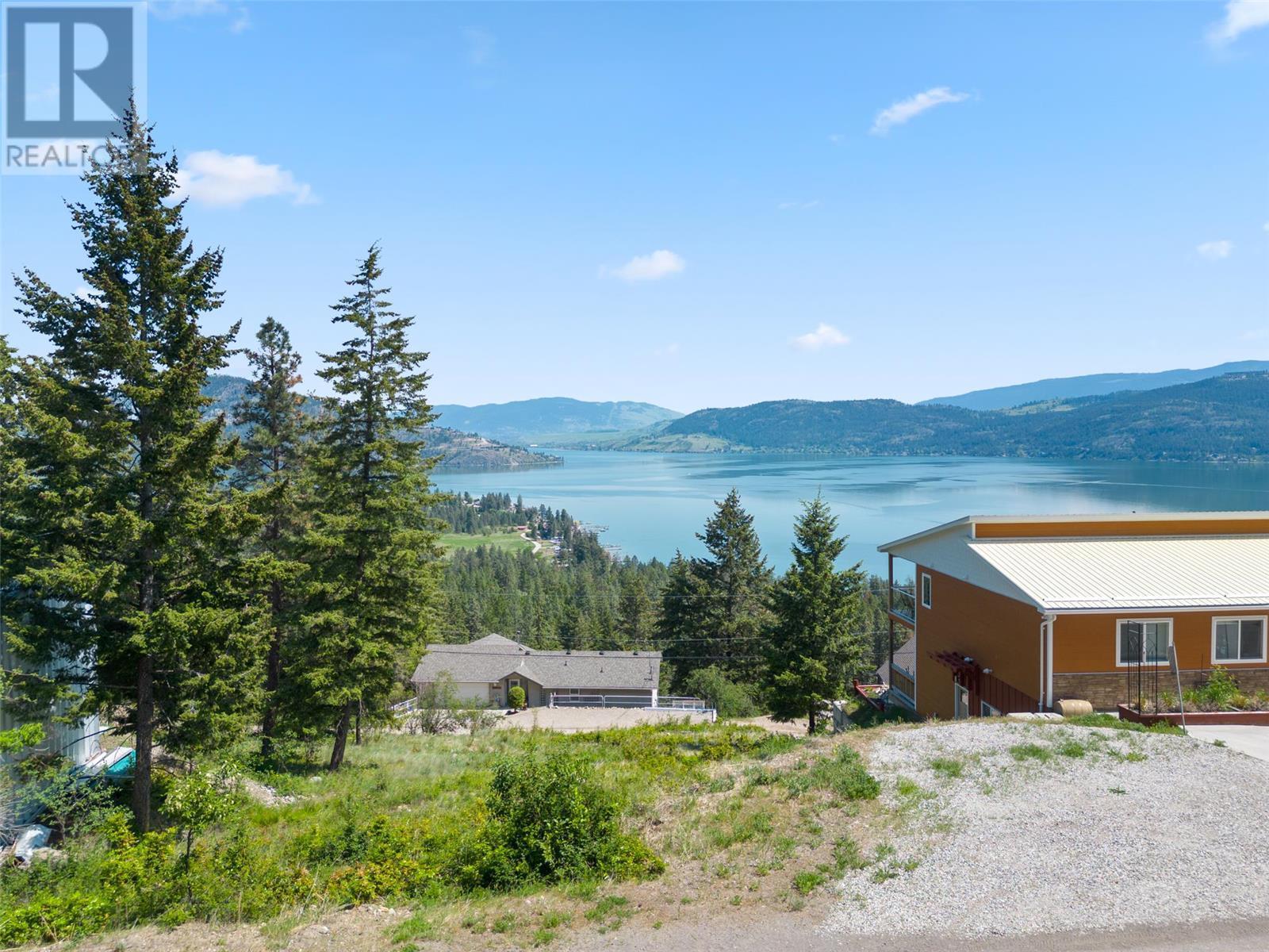 10485 Columbia Way, Kelowna, BC