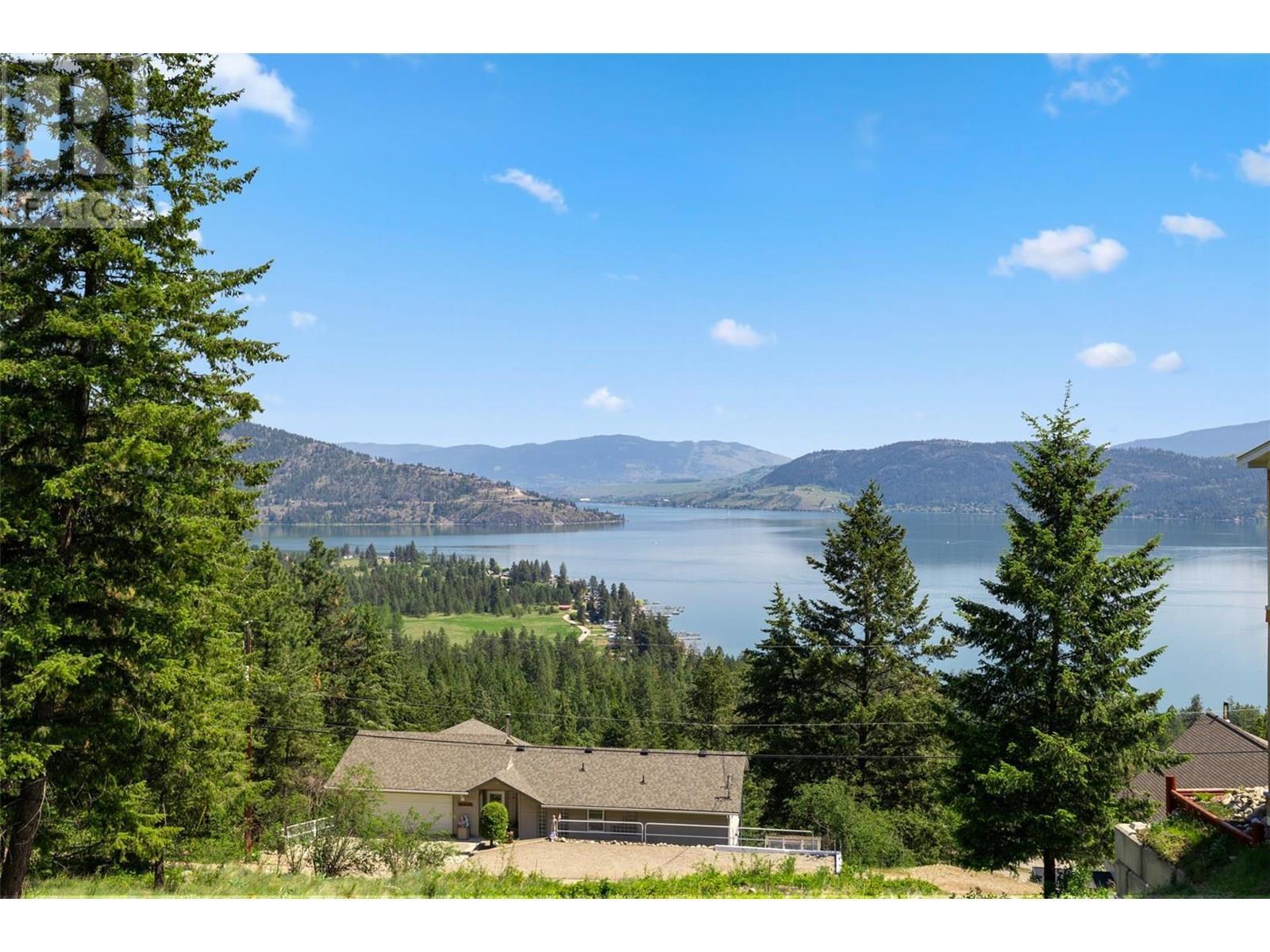 10485 Columbia Way, Kelowna, BC