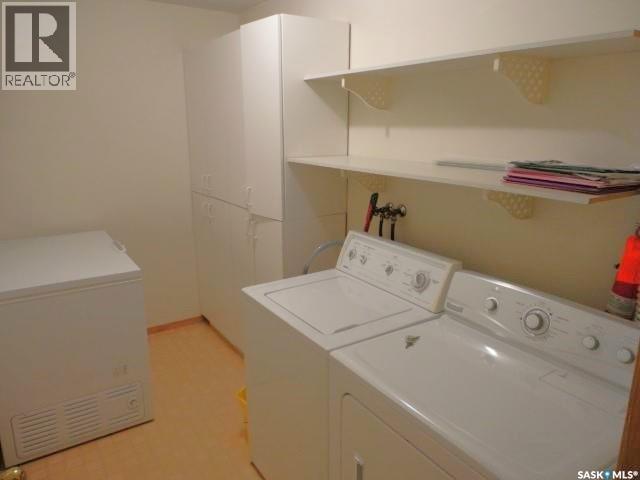 #104 2160 Cornwall Street, Regina, SK - Indoor Photo Showing Laundry Room