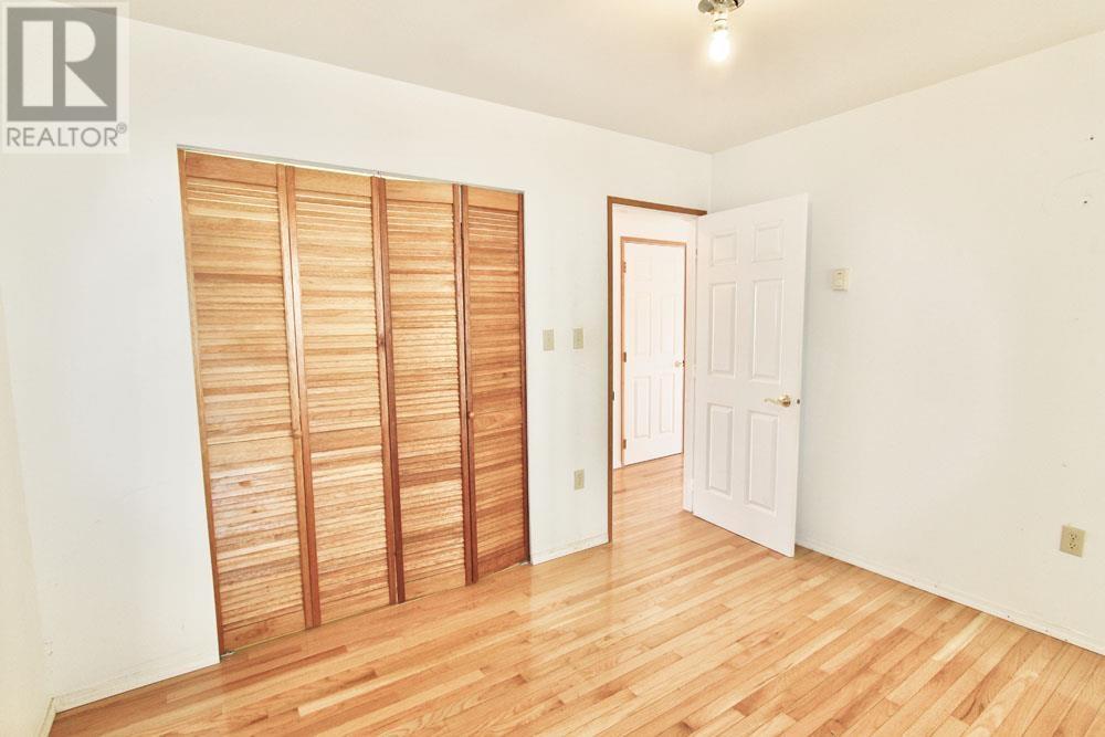 209 2Nd Avenue, Daajing Giids City, BC - Indoor Photo Showing Other Room