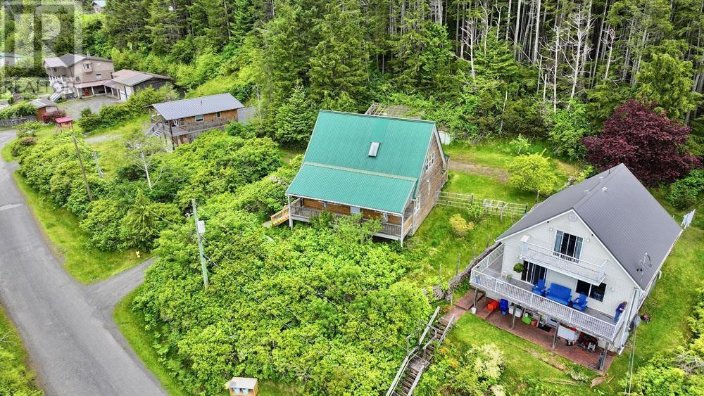 209 2Nd Avenue, Daajing Giids City, BC - Outdoor
