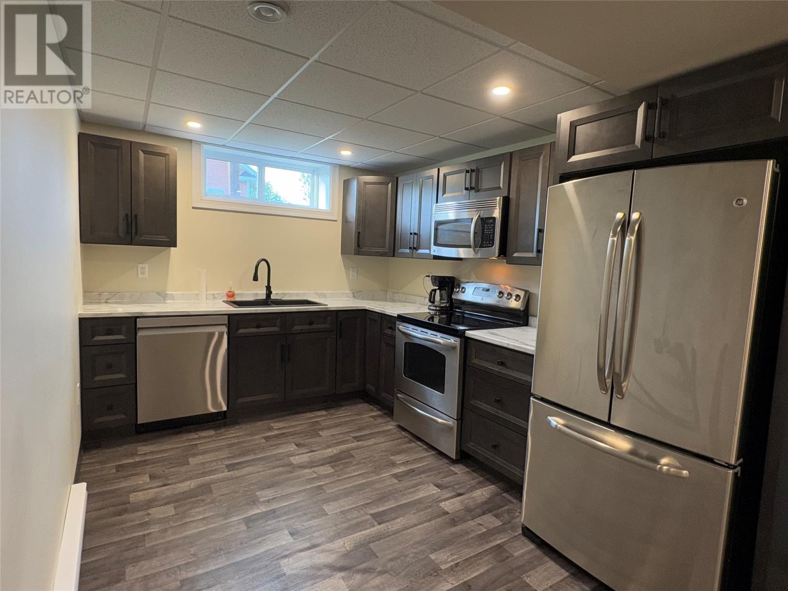 18 Mccarthy’S Lane, Kippens, NL - Indoor Photo Showing Kitchen