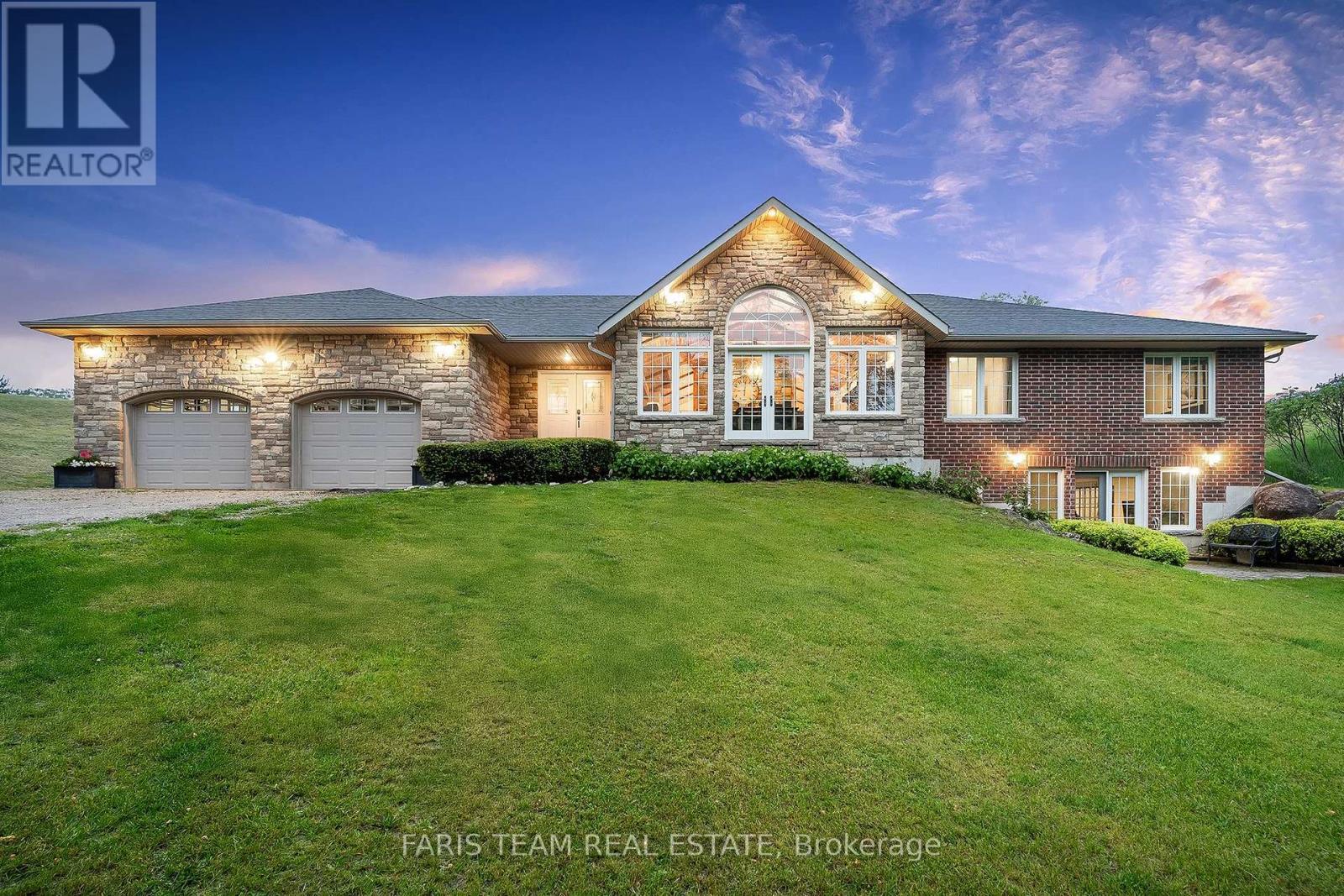 9229 25 Sideroad Adjala, Adjala-Tosorontio, ON - Outdoor