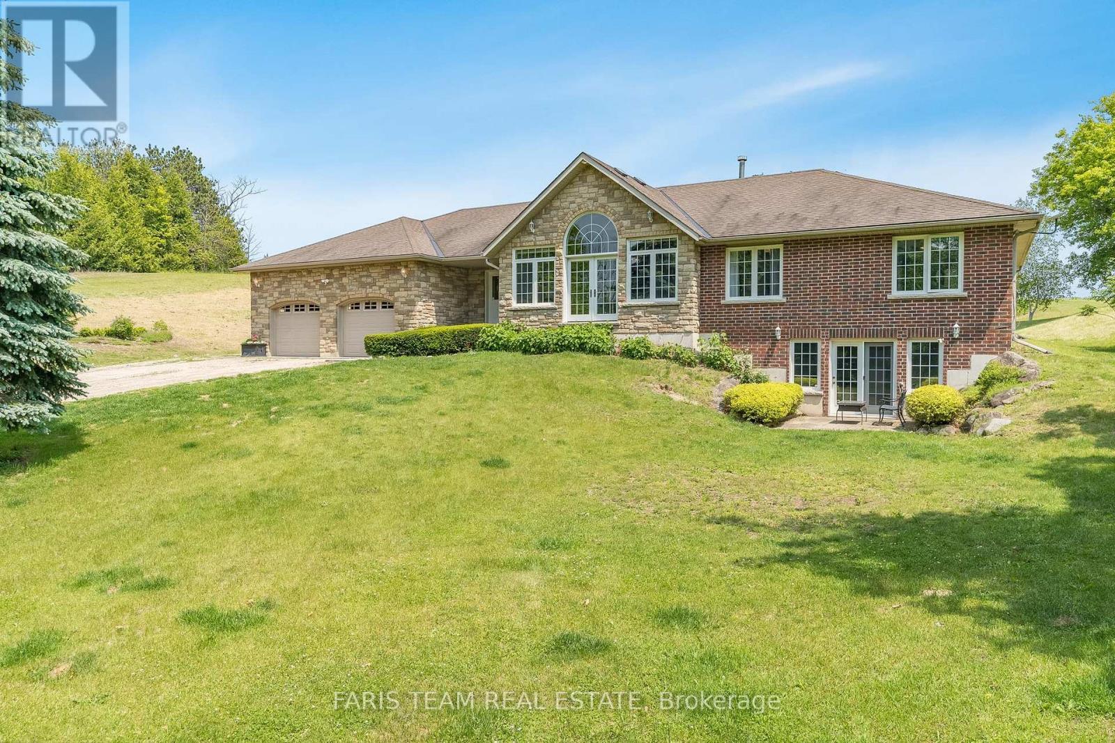 9229 25 Sideroad Adjala, Adjala-Tosorontio, ON - Outdoor