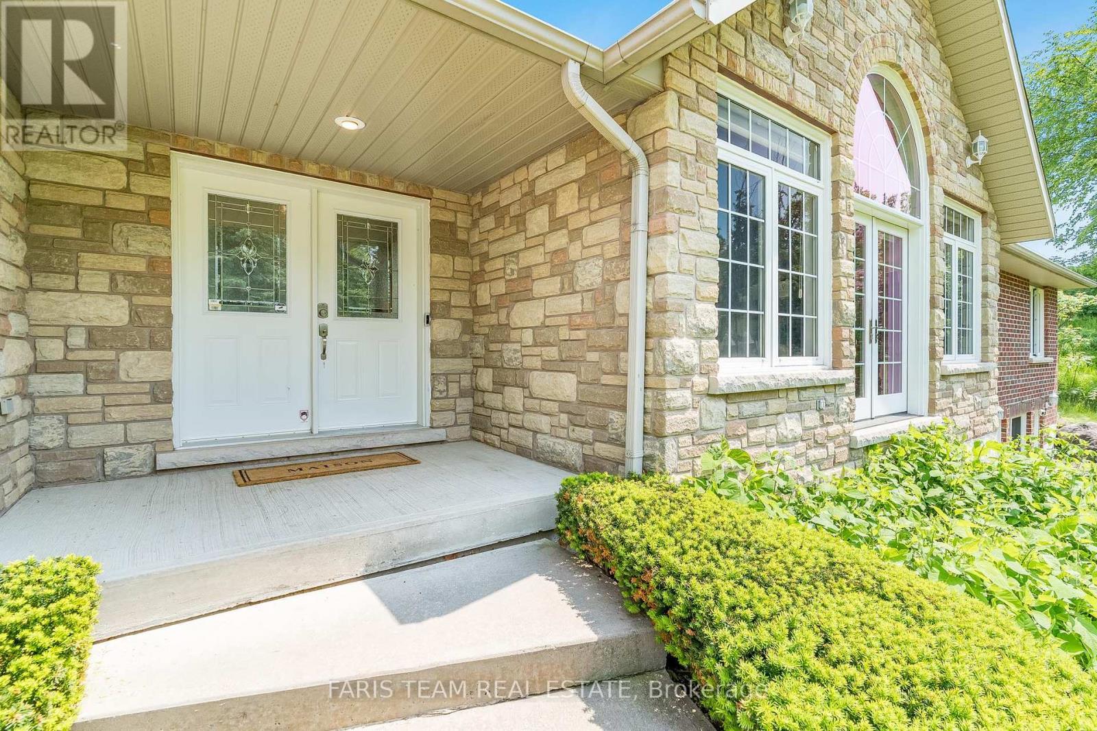 9229 25 Sideroad Adjala, Adjala-Tosorontio, ON - Outdoor