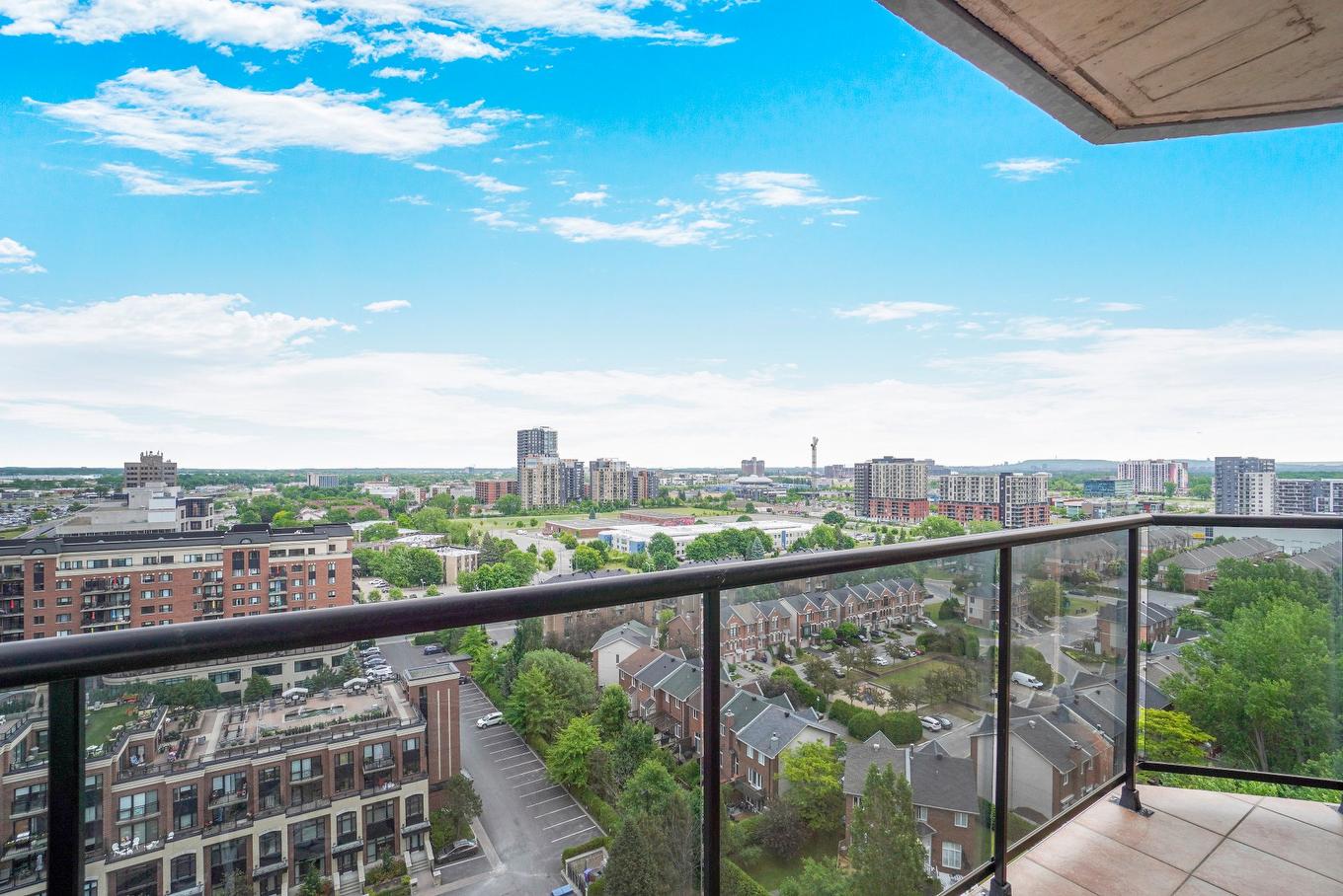 Balcony - 1609-3330 Boul. Le Carrefour, Laval (Chomedey), QC - Outdoor With Balcony With View