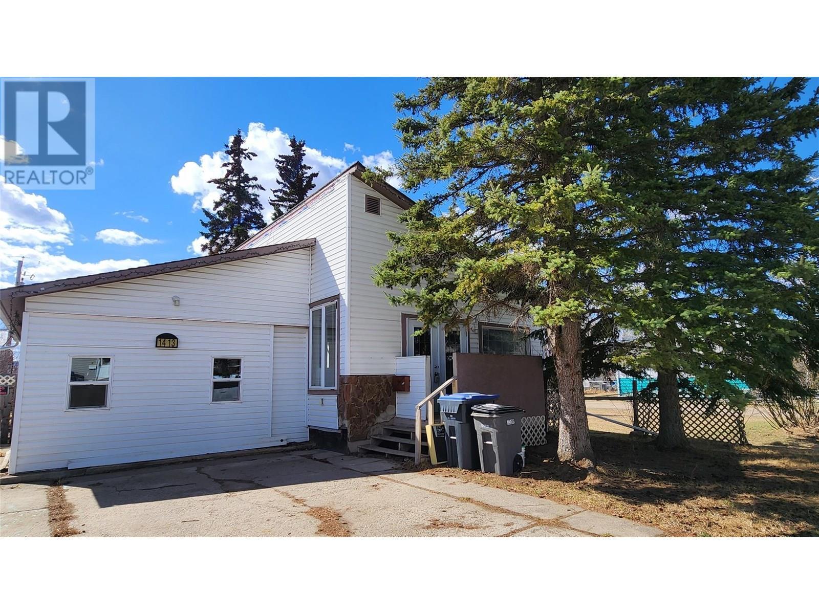 1413 105 Avenue, Dawson Creek, BC - Outdoor