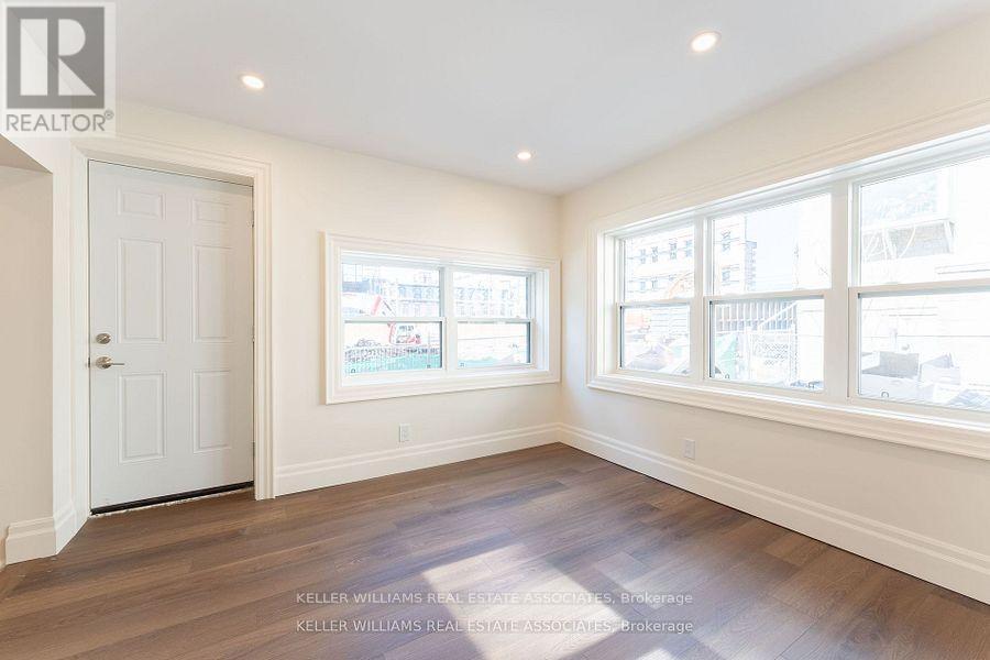 54 Stewart Street, Toronto, ON