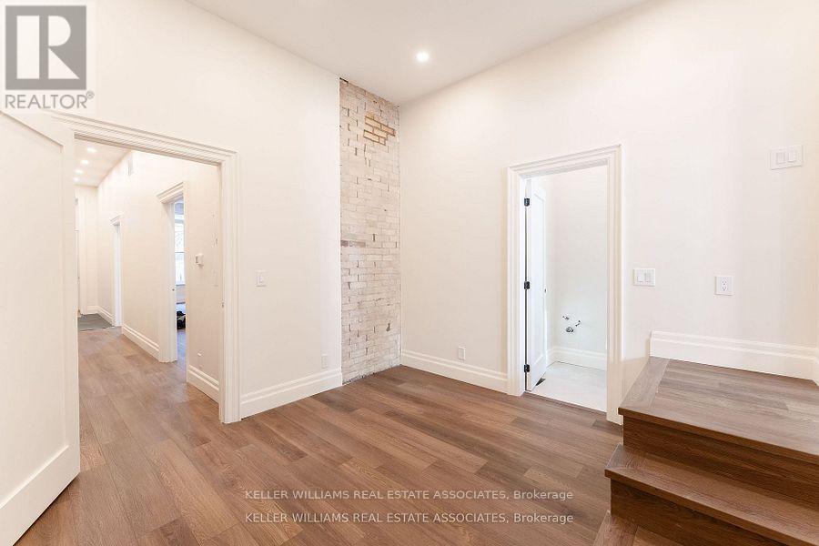 54 Stewart Street, Toronto, ON