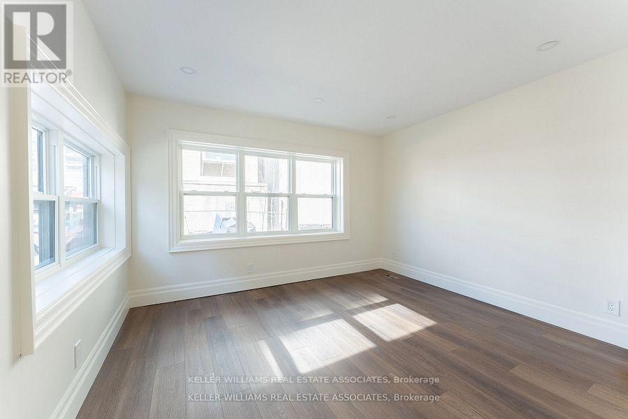 54 Stewart Street, Toronto, ON