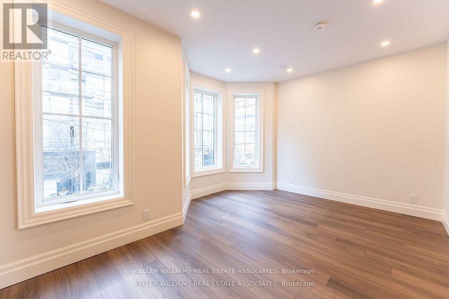 54 Stewart Street, Toronto, ON