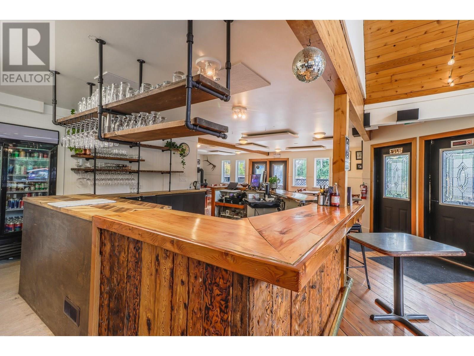 16102 3A Highway, Crawford Bay, BC - Indoor