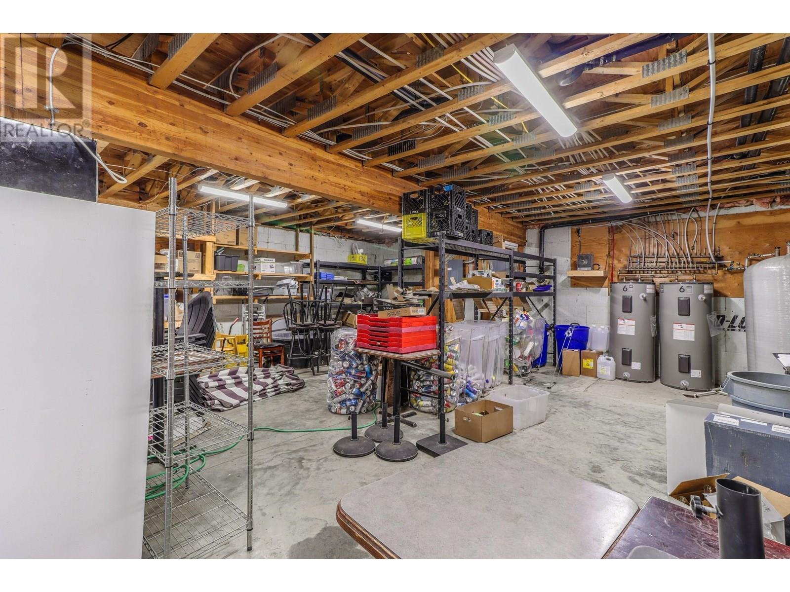 16102 3A Highway, Crawford Bay, BC - Indoor Photo Showing Basement