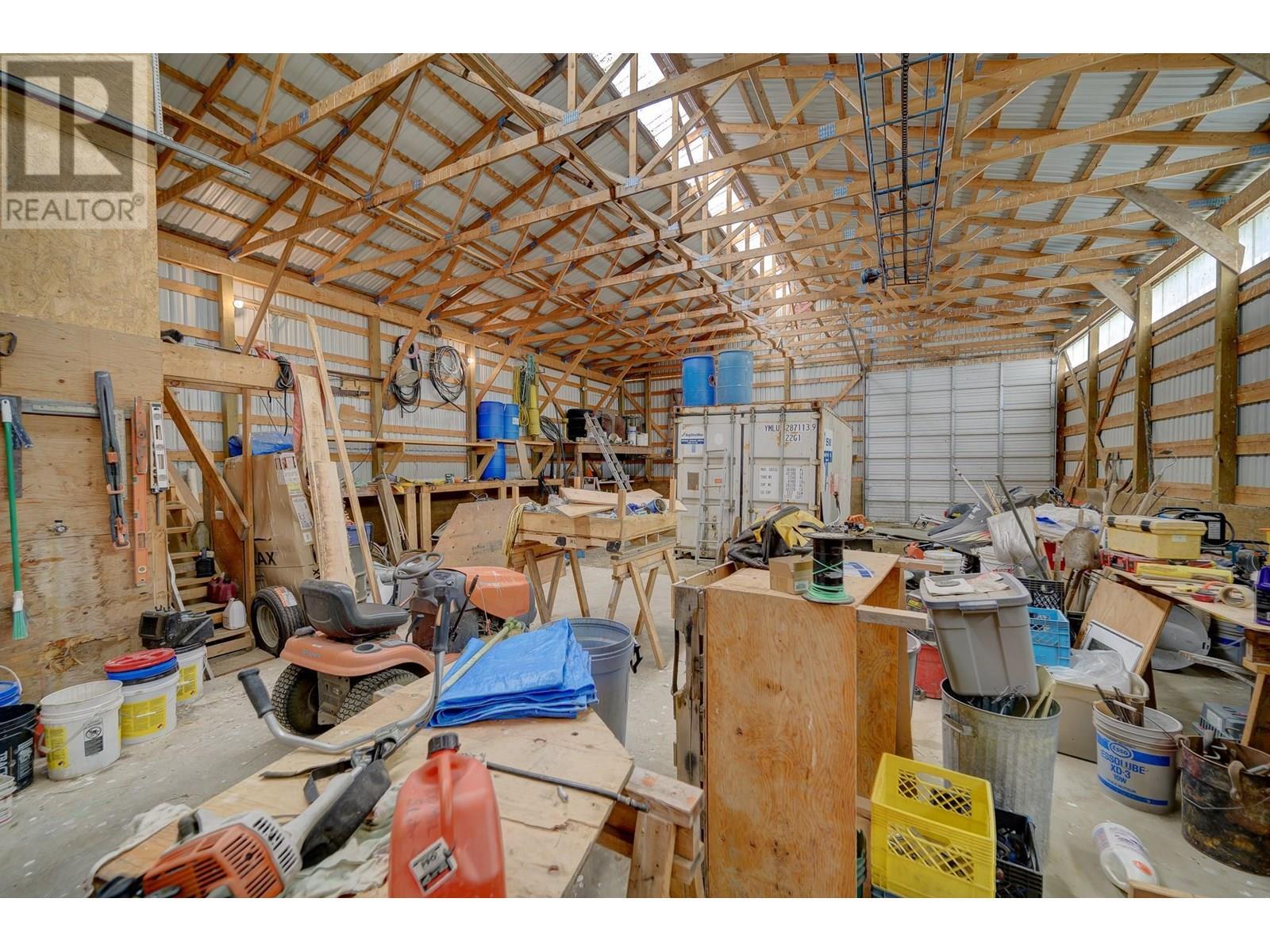 1053 Ptarmigan Road, Chase, BC - Indoor