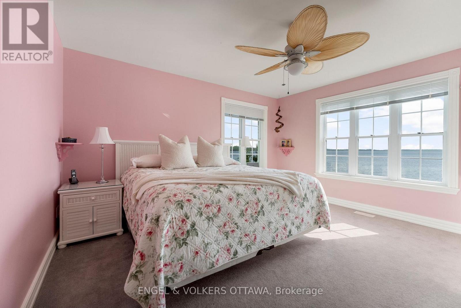 541 Morglan Lane, Greater Madawaska, ON - Indoor Photo Showing Bedroom