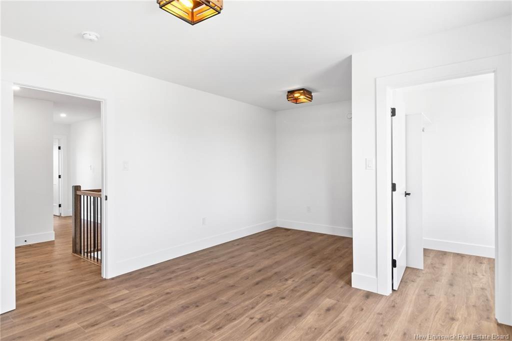 735 Hillcrest Dr, Fredericton, NB