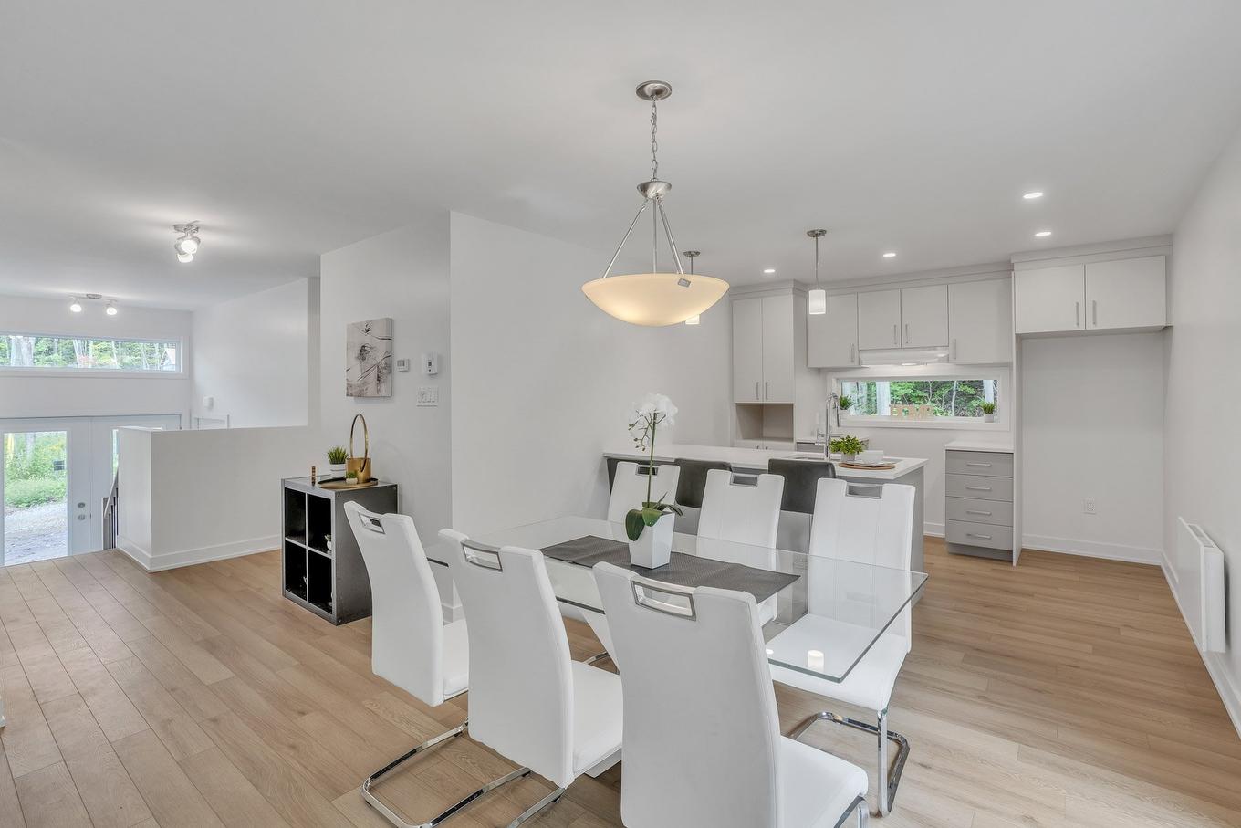 Dining room - 89 Ch. Des Monts, Val-Des-Monts, QC - Indoor
