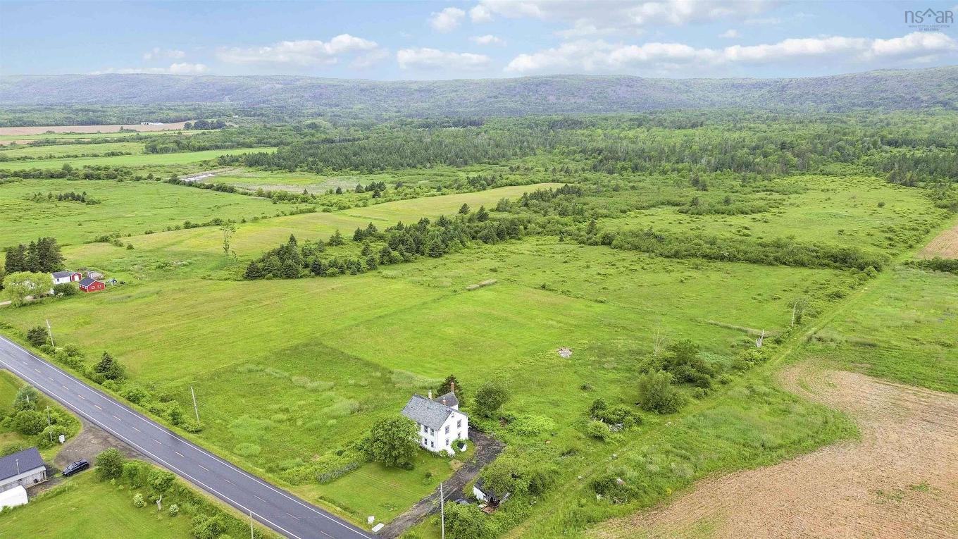 8045 Highway 1, Upper Granville, NS