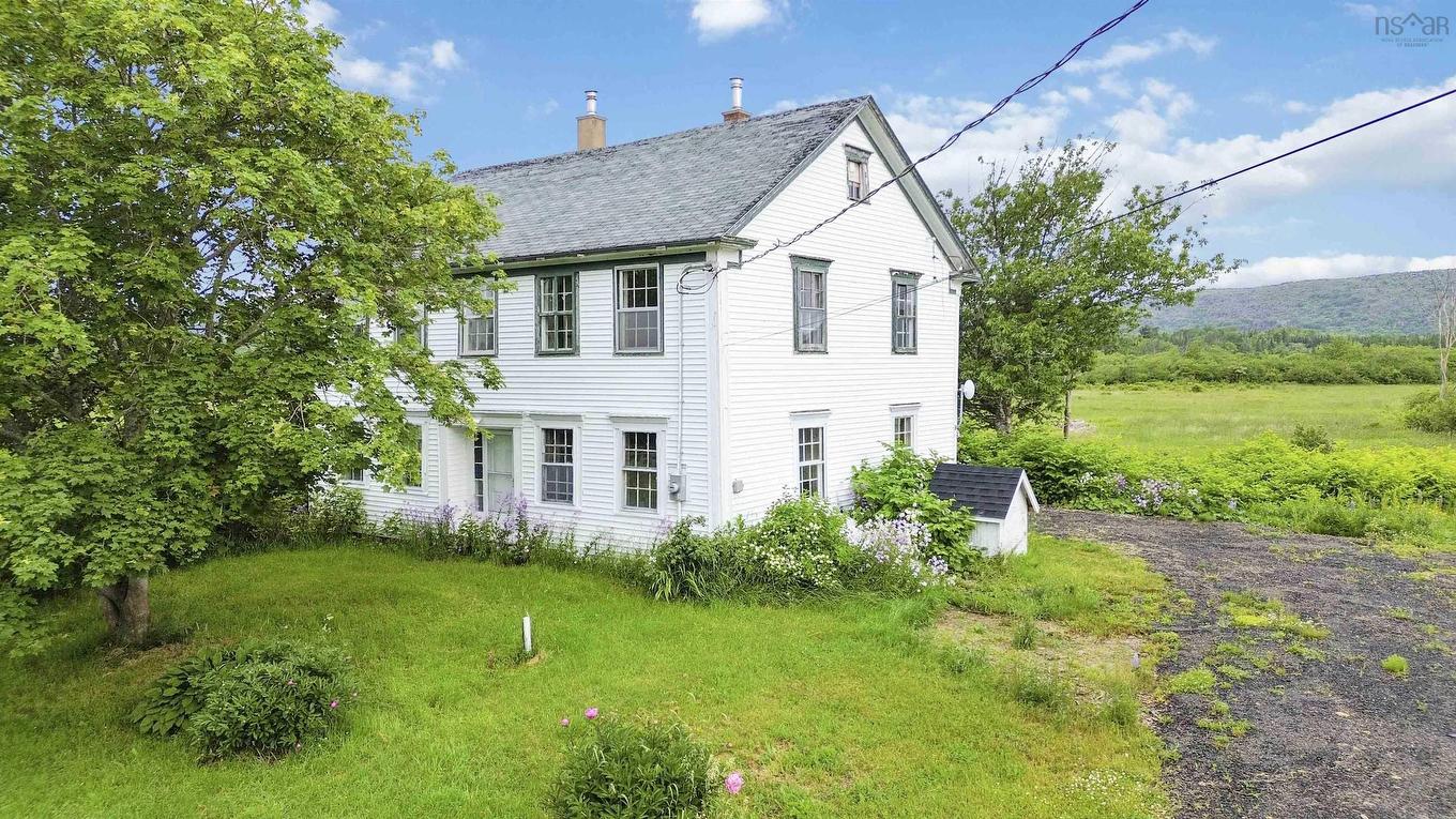 8045 Highway 1, Upper Granville, NS