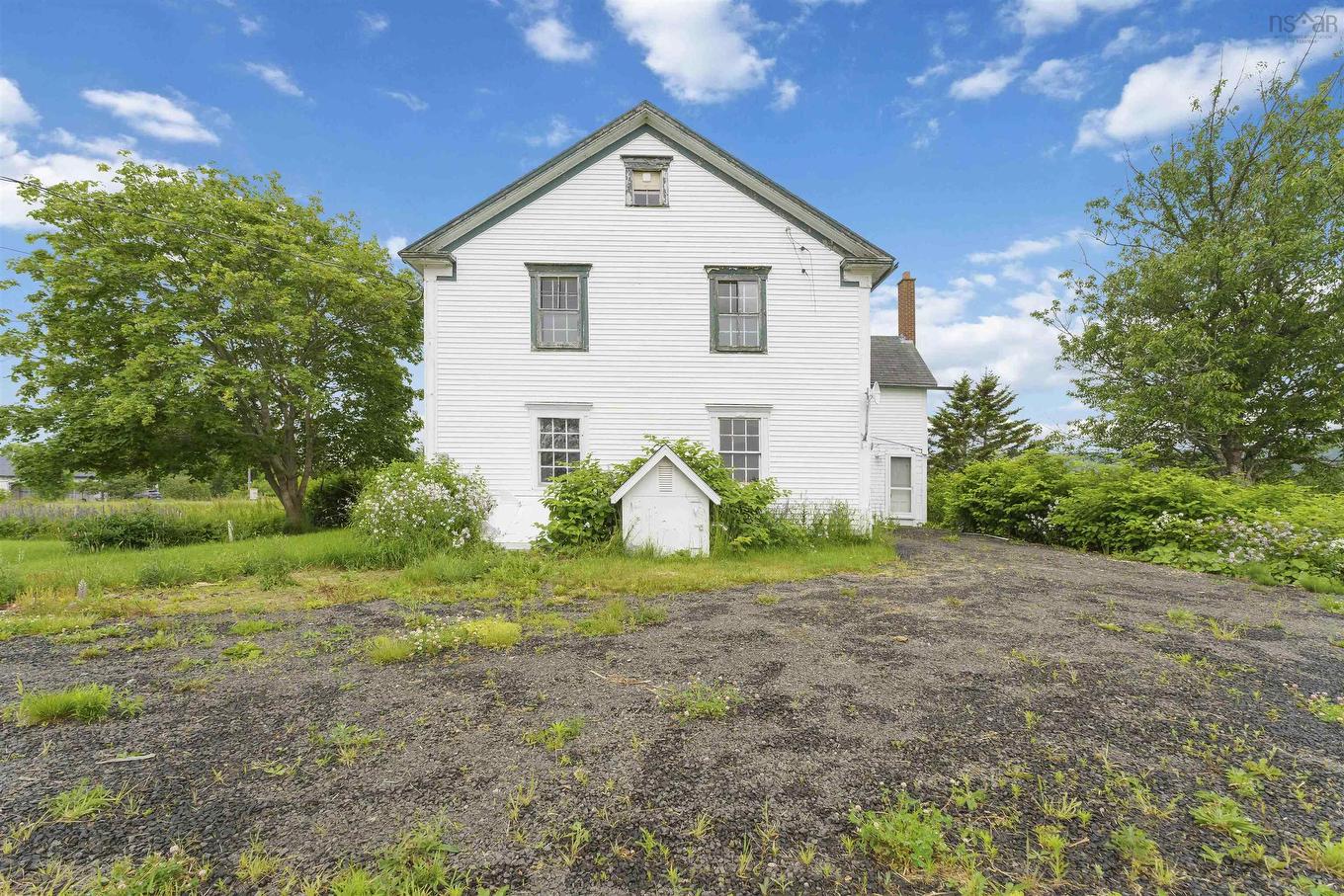 8045 Highway 1, Upper Granville, NS