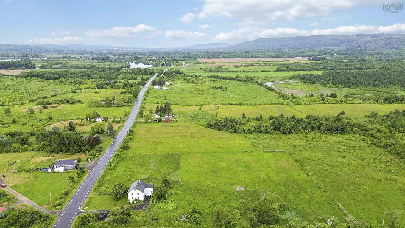 8045 Highway 1, Upper Granville, NS