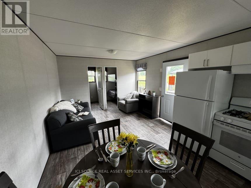 Lba047 - 1235 Villiers Line, Otonabee-South Monaghan, ON - Indoor Photo Showing Kitchen