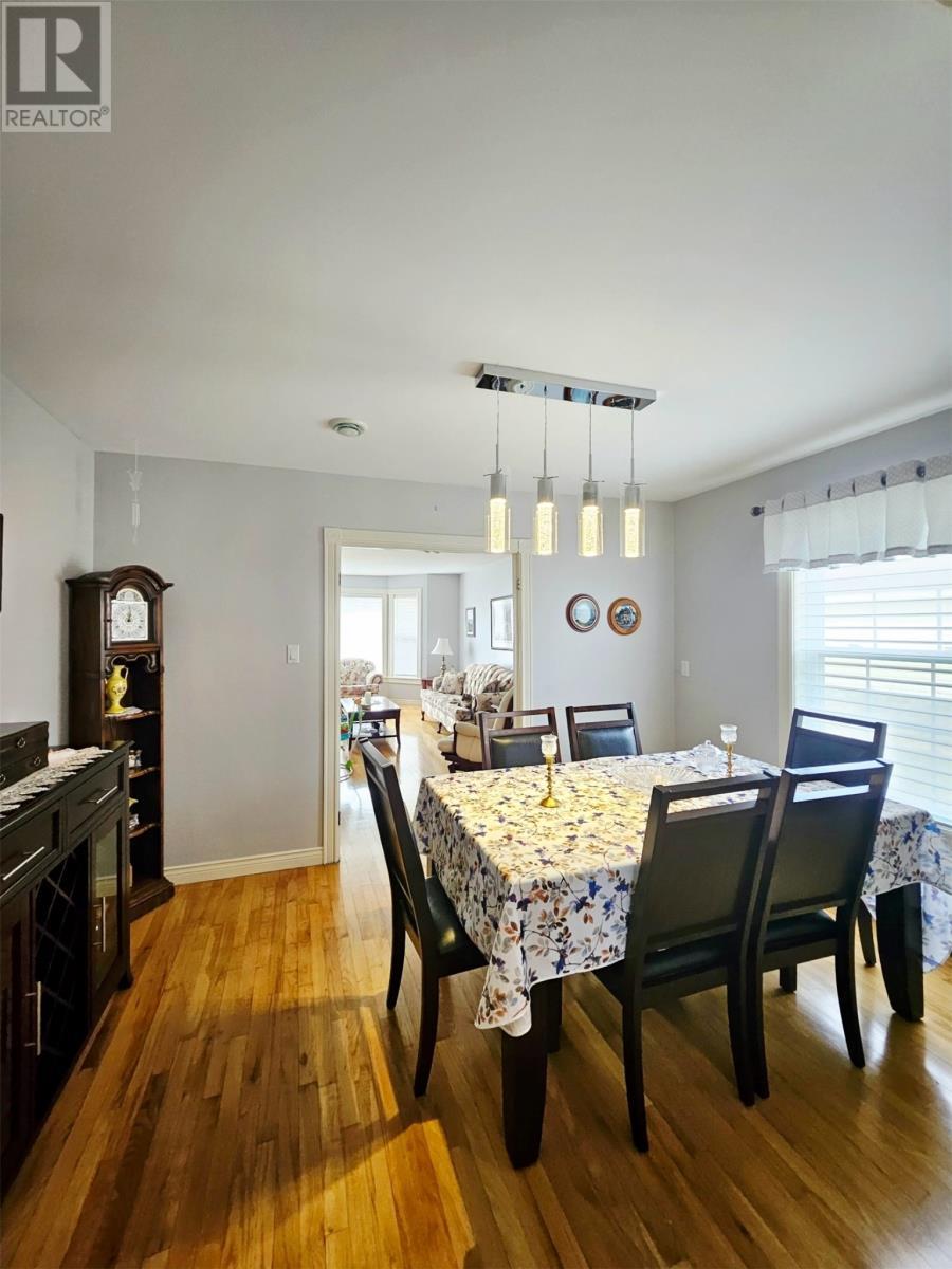34 Chipmans Road, Spaniards Bay, NL - Indoor Photo Showing Dining Room