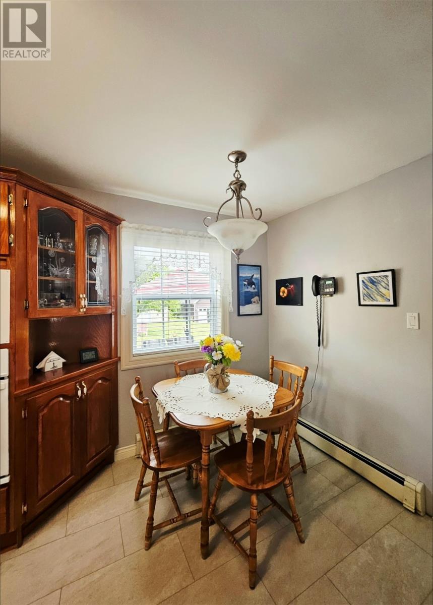 34 Chipmans Road, Spaniards Bay, NL - Indoor Photo Showing Dining Room