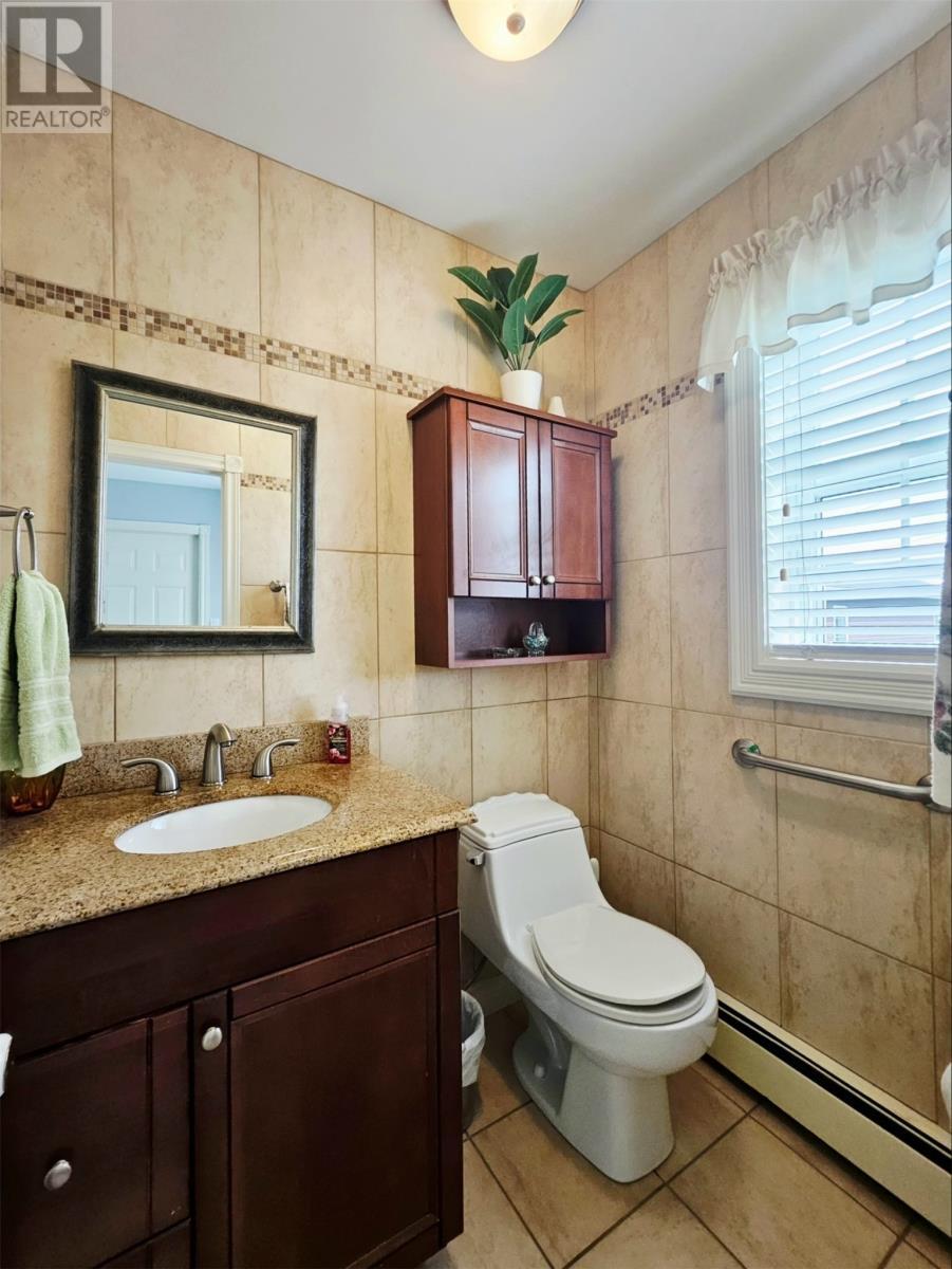 34 Chipmans Road, Spaniards Bay, NL - Indoor Photo Showing Bathroom