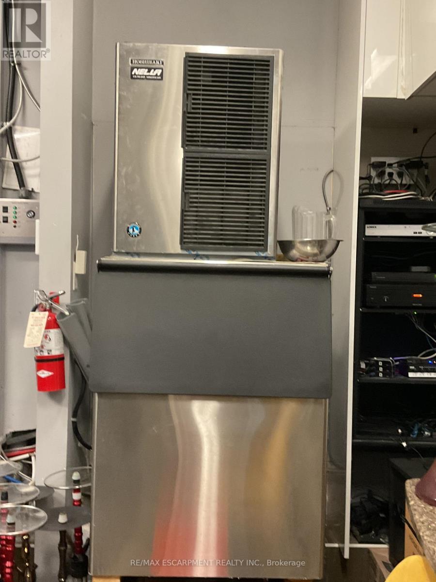 32 Main Street S, Newmarket, ON