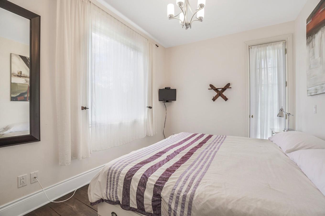 Chambre à coucher - 17 Av. Des Érables, Saint-Sauveur, QC - Indoor Photo Showing Bedroom