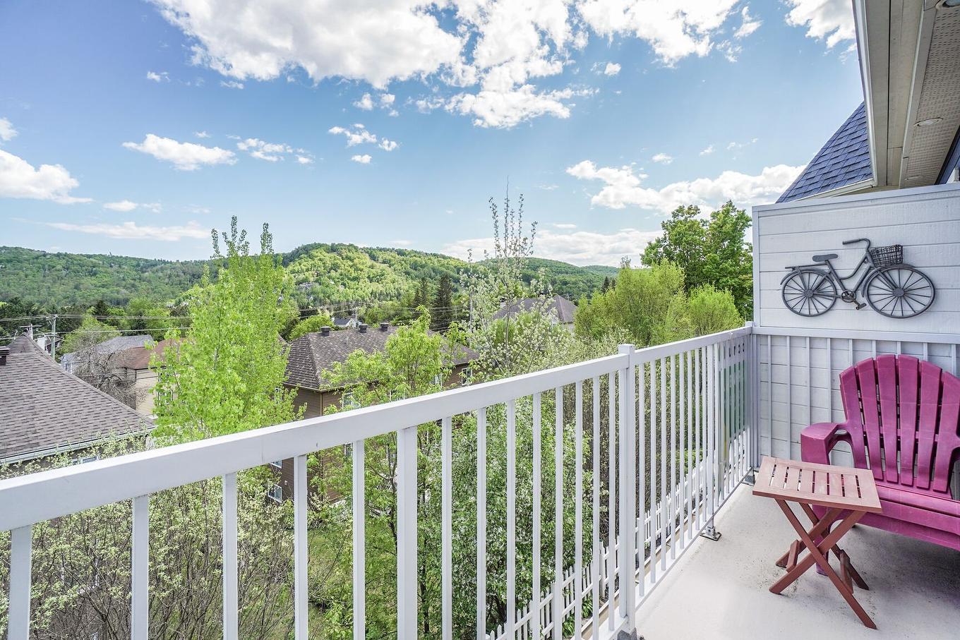 Vue - 17 Av. Des Érables, Saint-Sauveur, QC - Outdoor With View