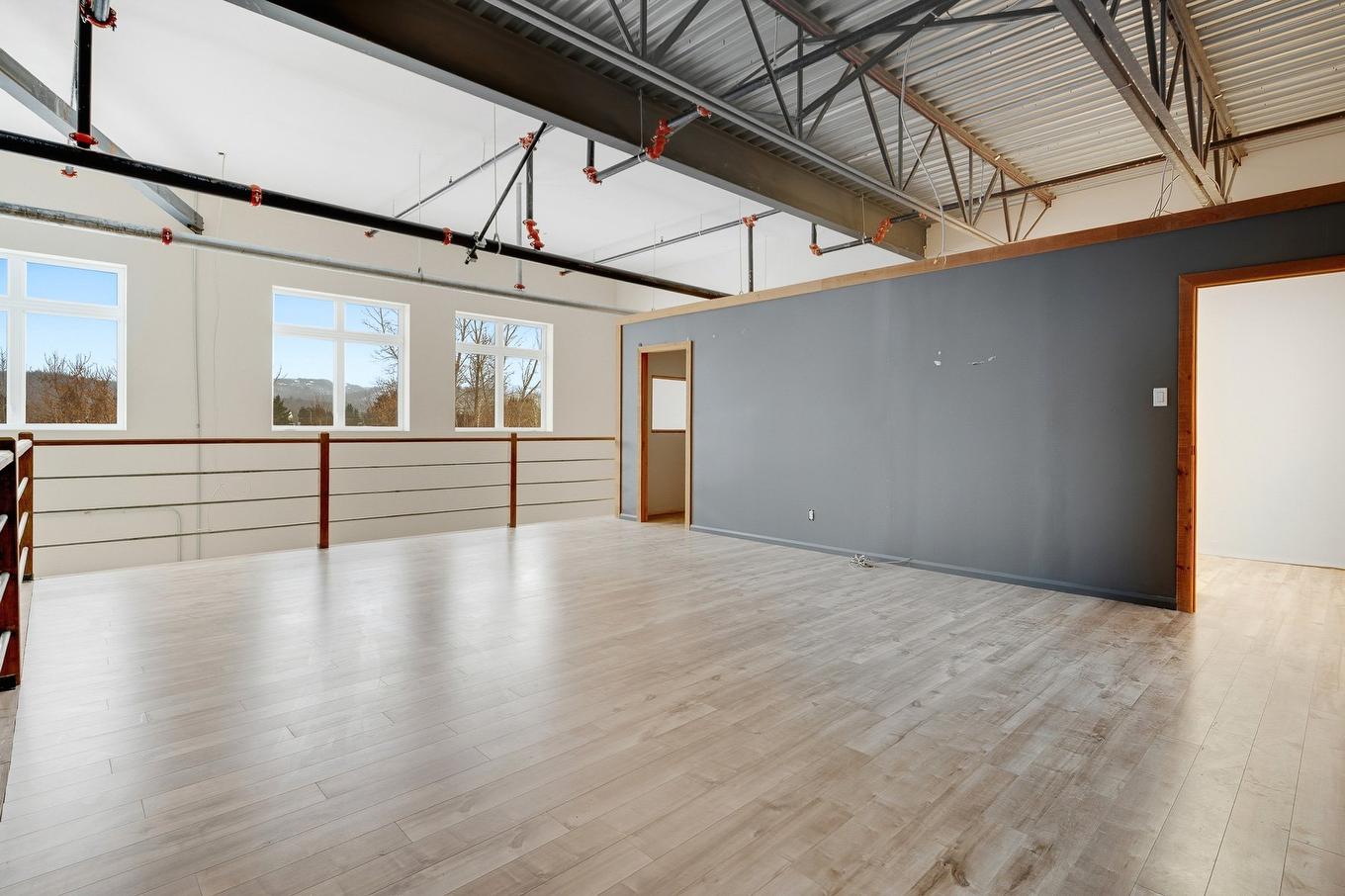 Mezzanine - 106-951 Ch. Du Lac-Écho, Prévost, QC