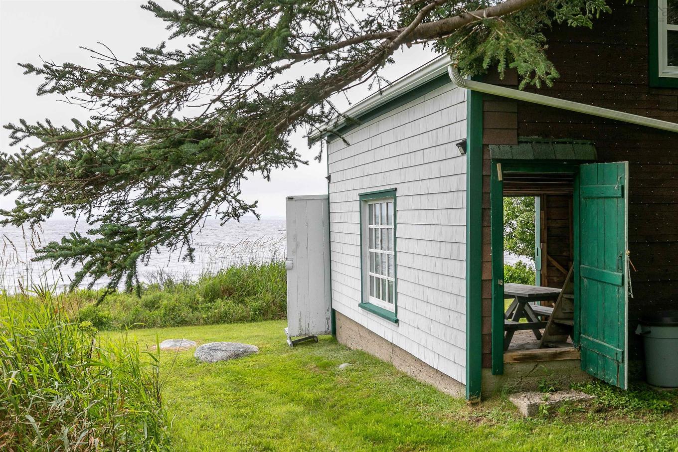 326 Upper Blandford Road, Deep Cove, NS