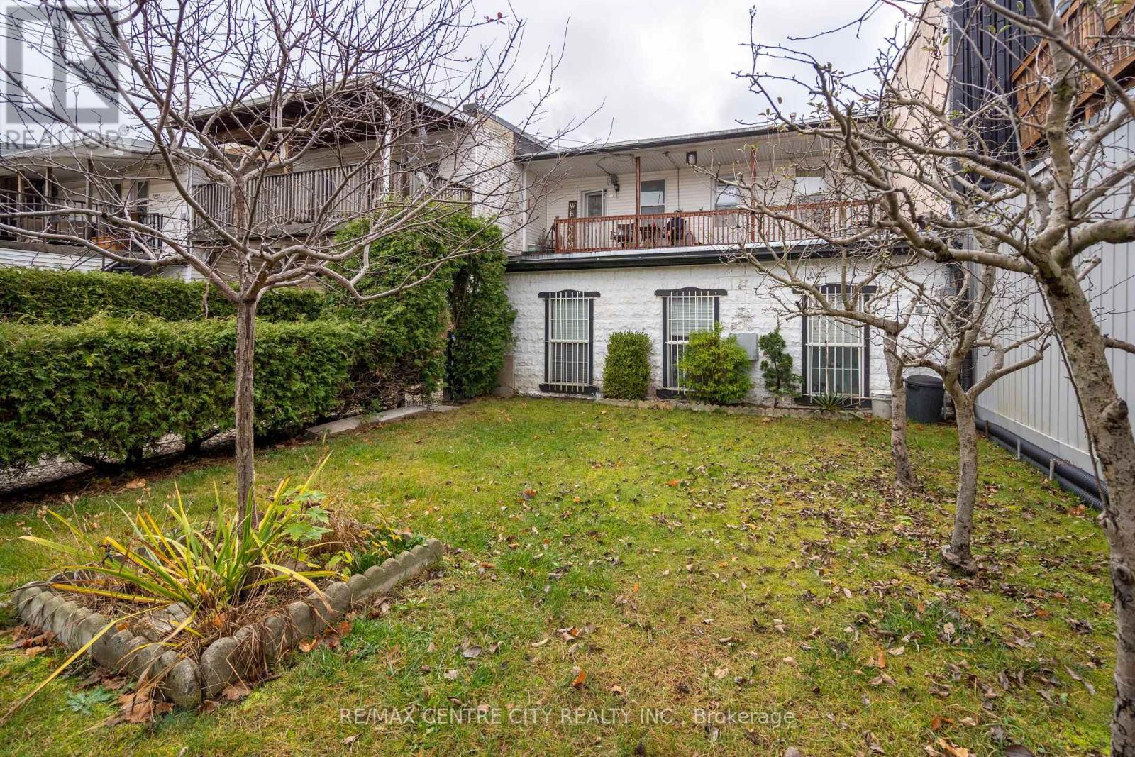 79 Front Street W, Strathroy-Caradoc (Nw), ON