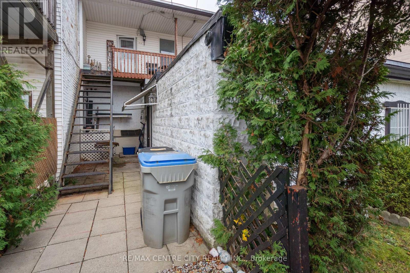 79 Front Street W, Strathroy-Caradoc (Nw), ON